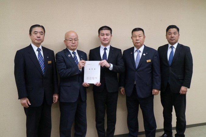 埼玉県議会に要望書の提出