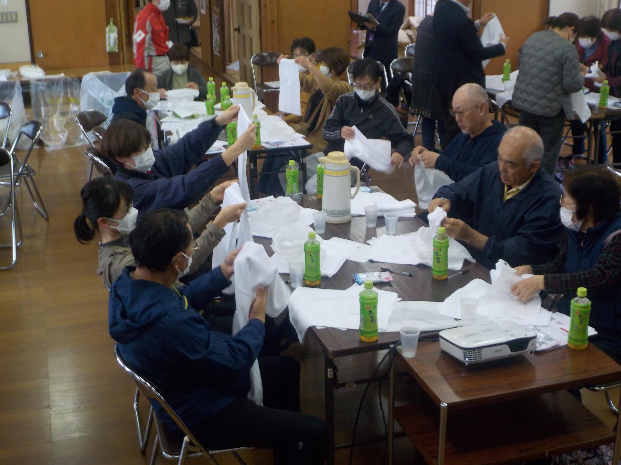 見よう見まねで いざチャレンジ！