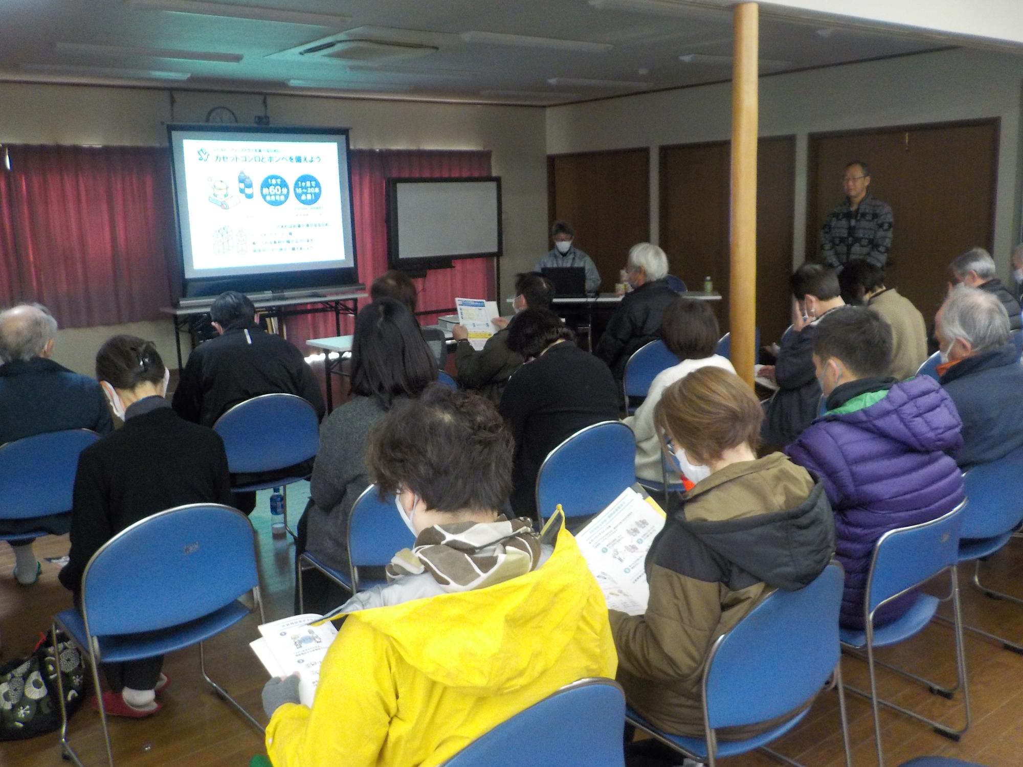 女性や若い方の姿もありました(^^)/