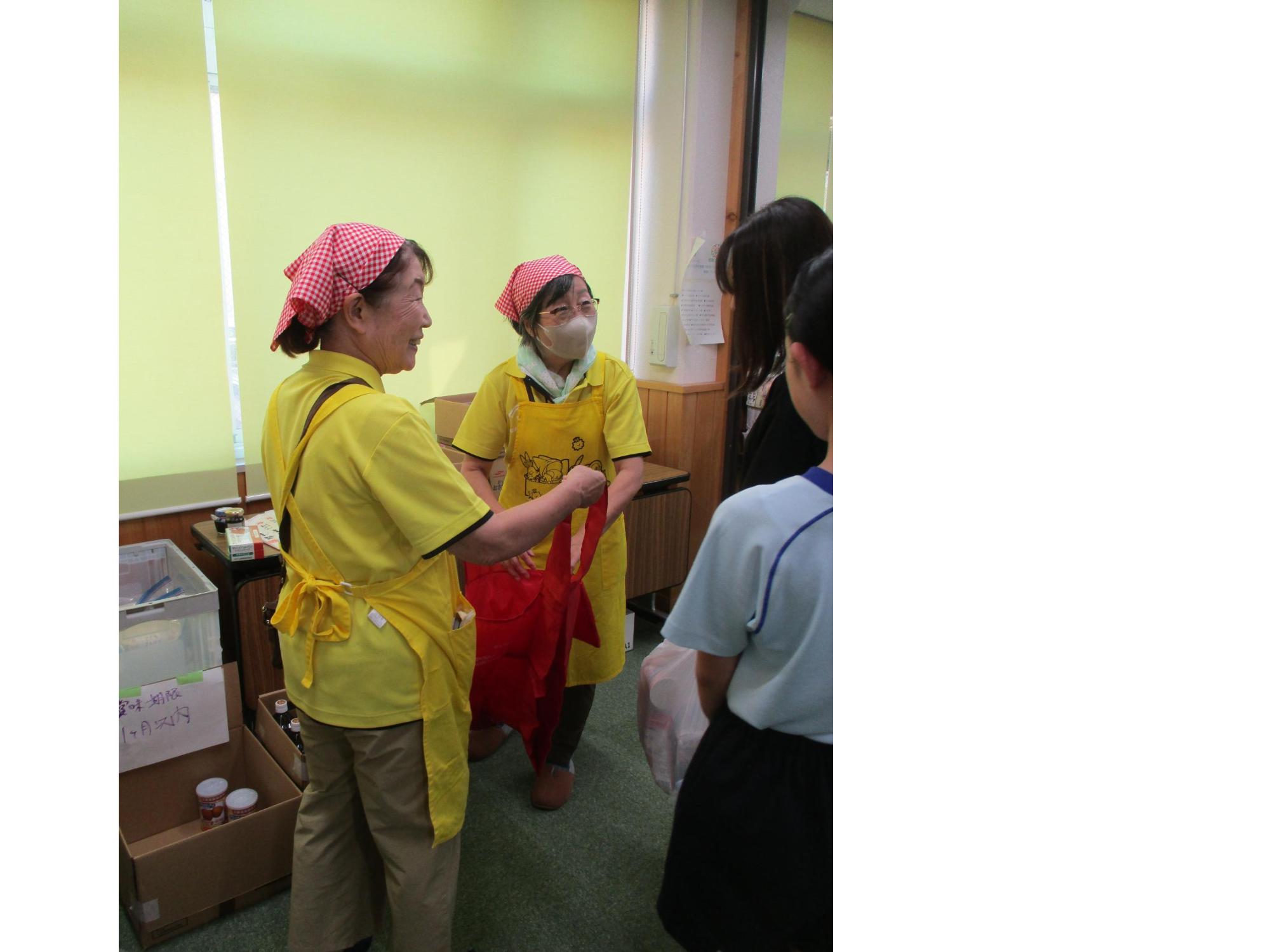 スタッフの方々