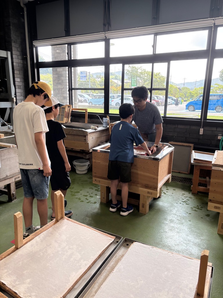 紙すき体験